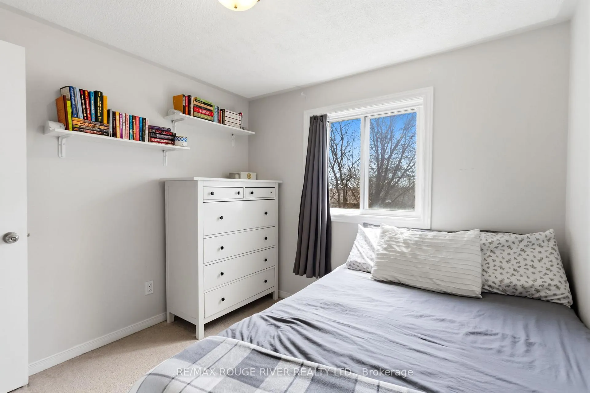 Photo 22 of 17 Elford Drive, Clarington, Bowmanville — HOMEH