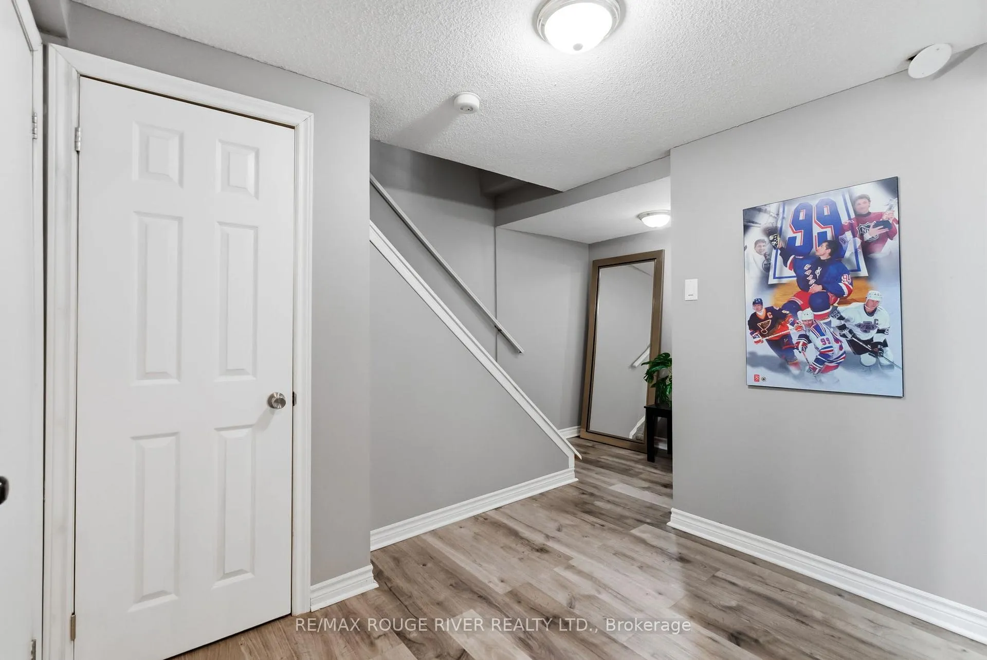 Photo 29 of 17 Elford Drive, Clarington, Bowmanville — HOMEH