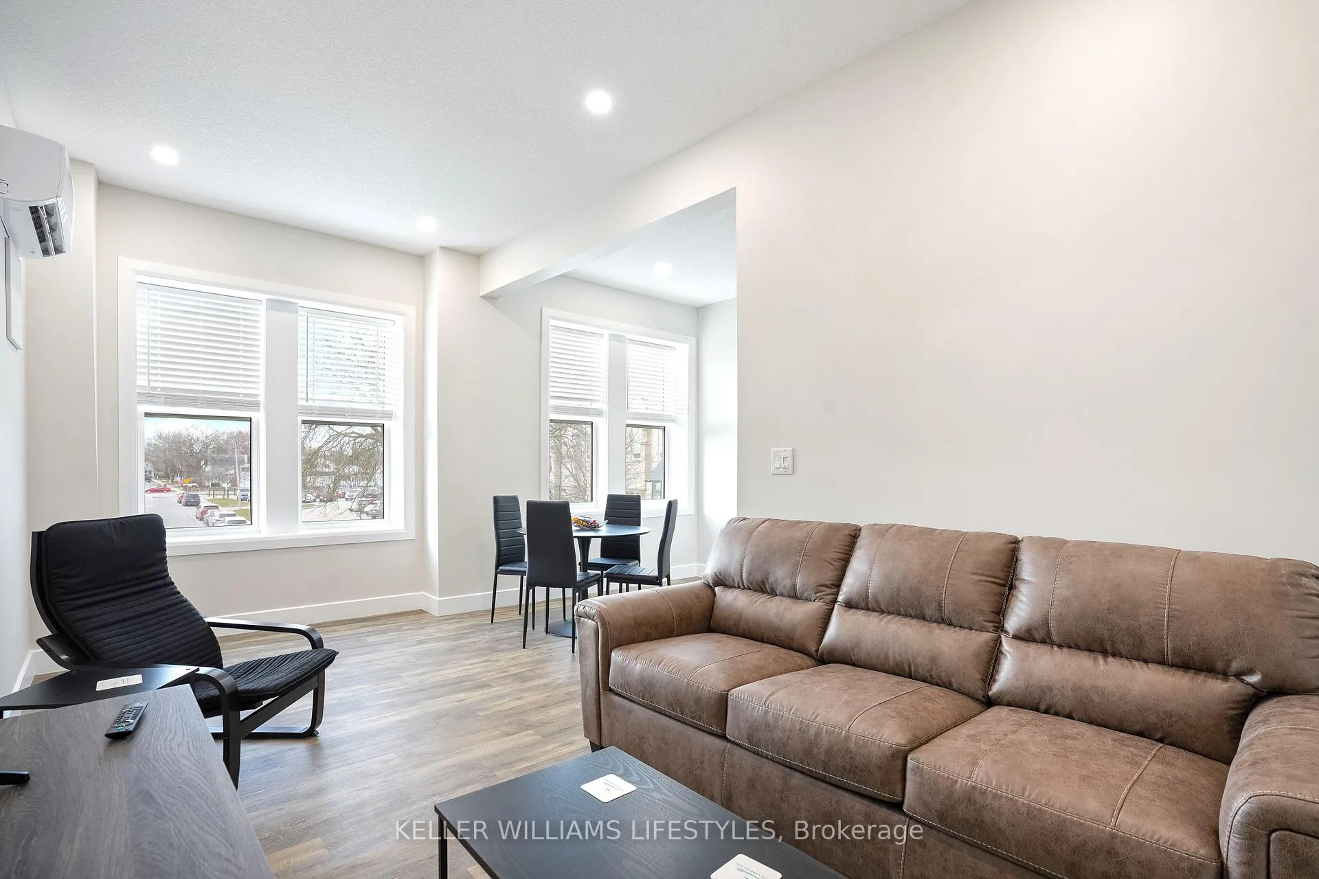 Photo 22 of Unit 4, 537 Talbot Street, St. Thomas — HOMEH