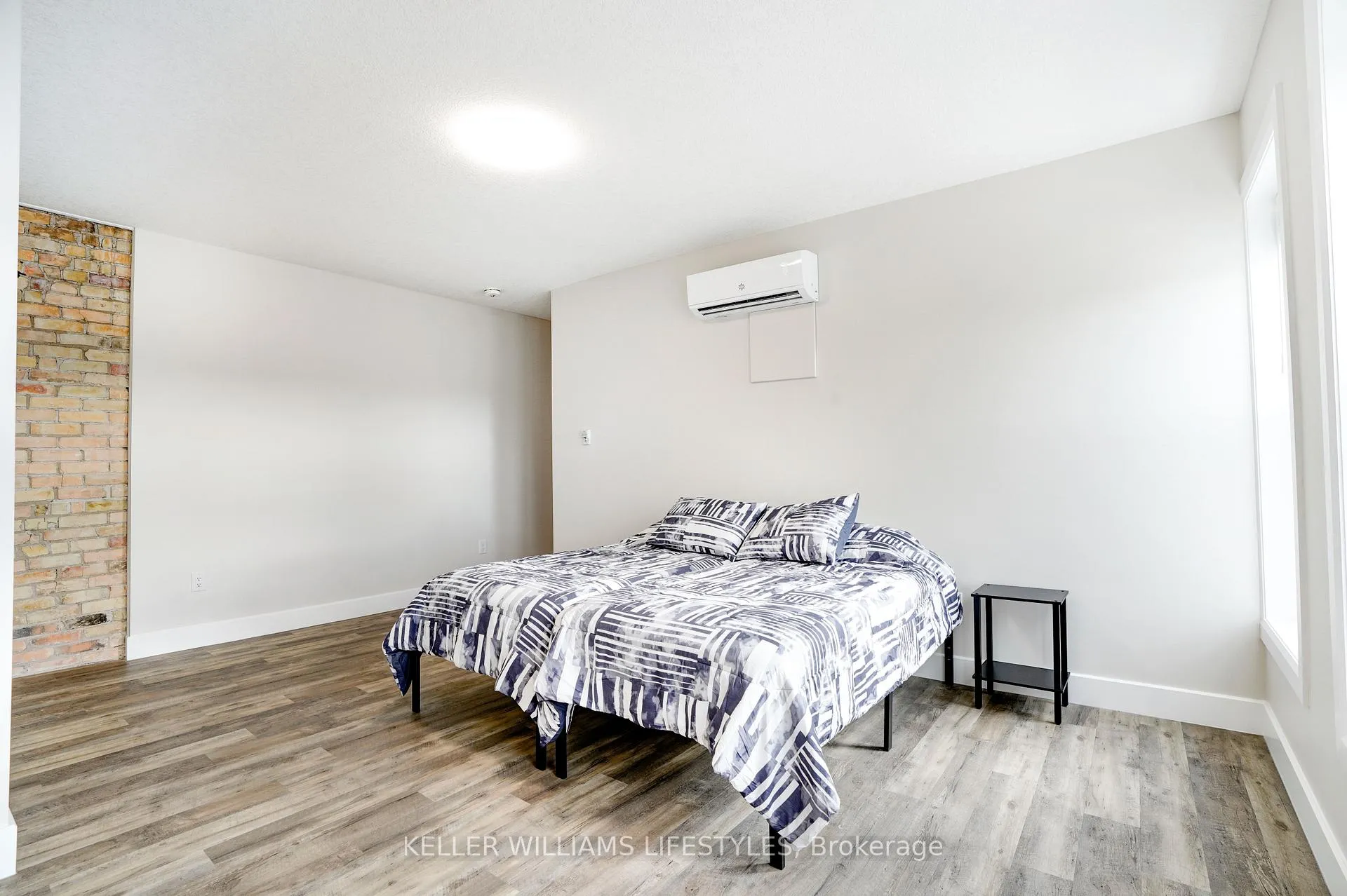 Photo 24 of Unit 4, 537 Talbot Street, St. Thomas — HOMEH