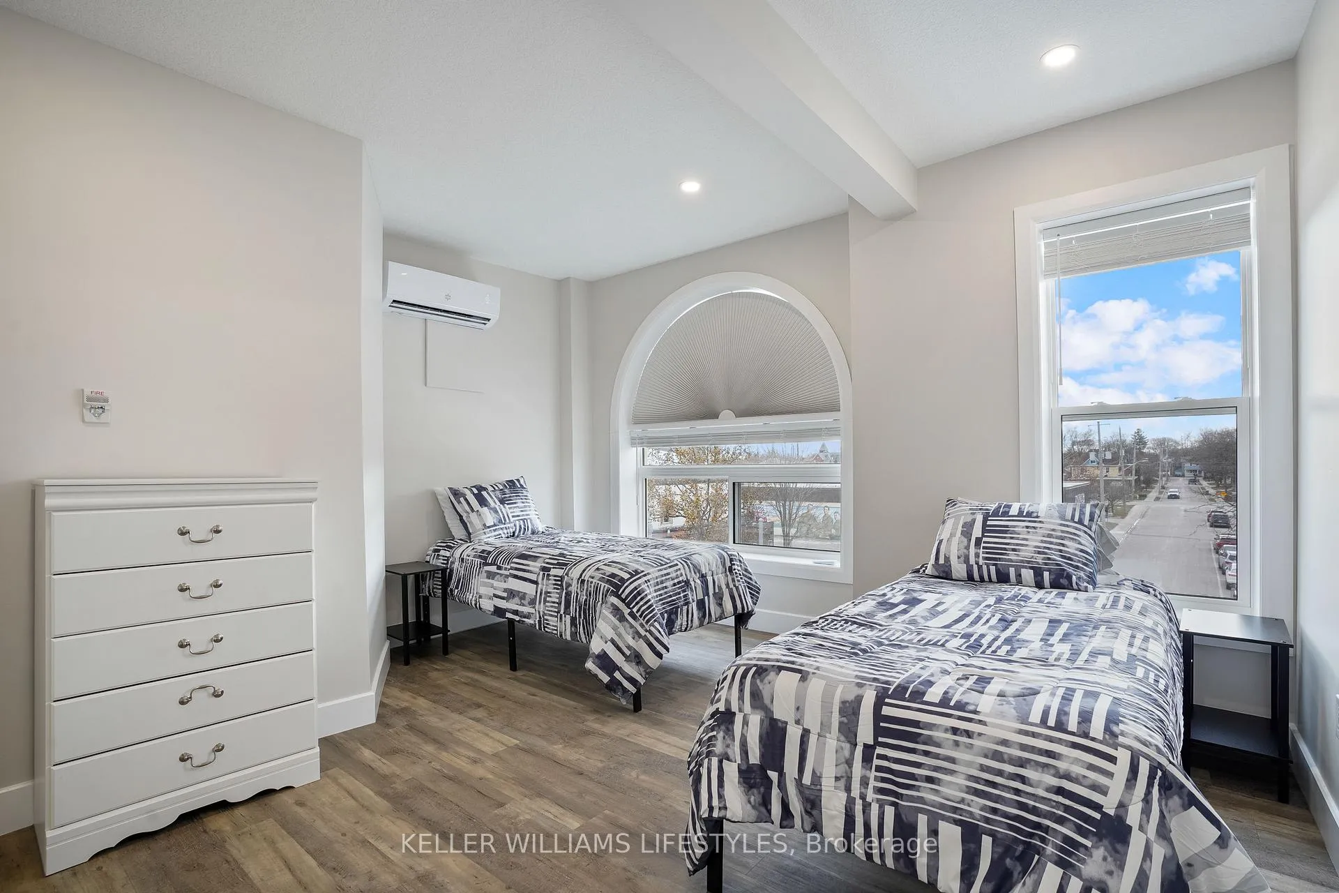 Photo 26 of Unit 4, 537 Talbot Street, St. Thomas — HOMEH