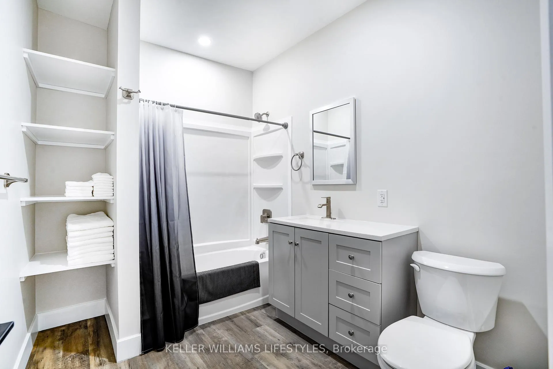 Photo 28 of Unit 4, 537 Talbot Street, St. Thomas — HOMEH