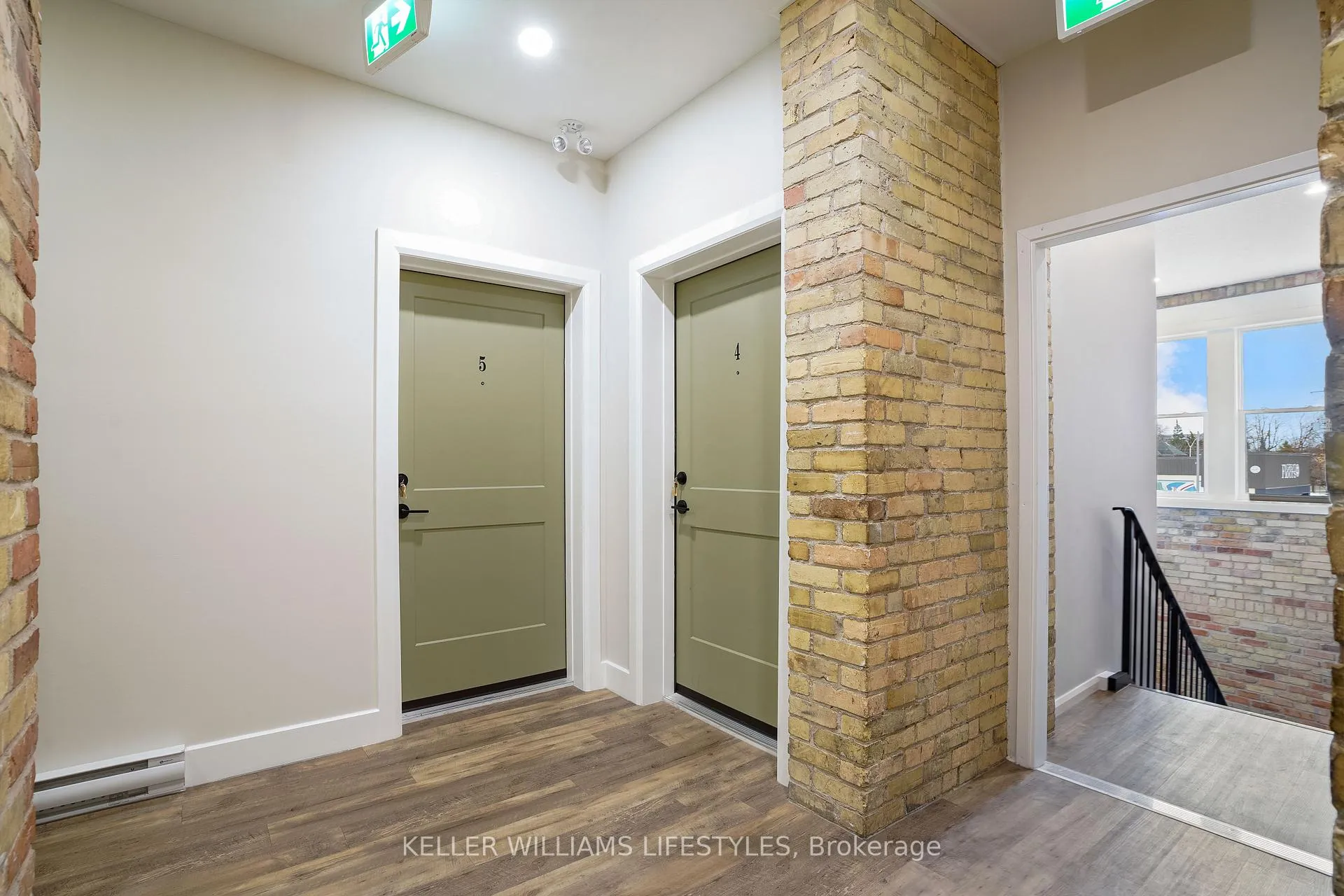 Photo 8 of Unit 10, 537 Talbot Street, St. Thomas — HOMEH