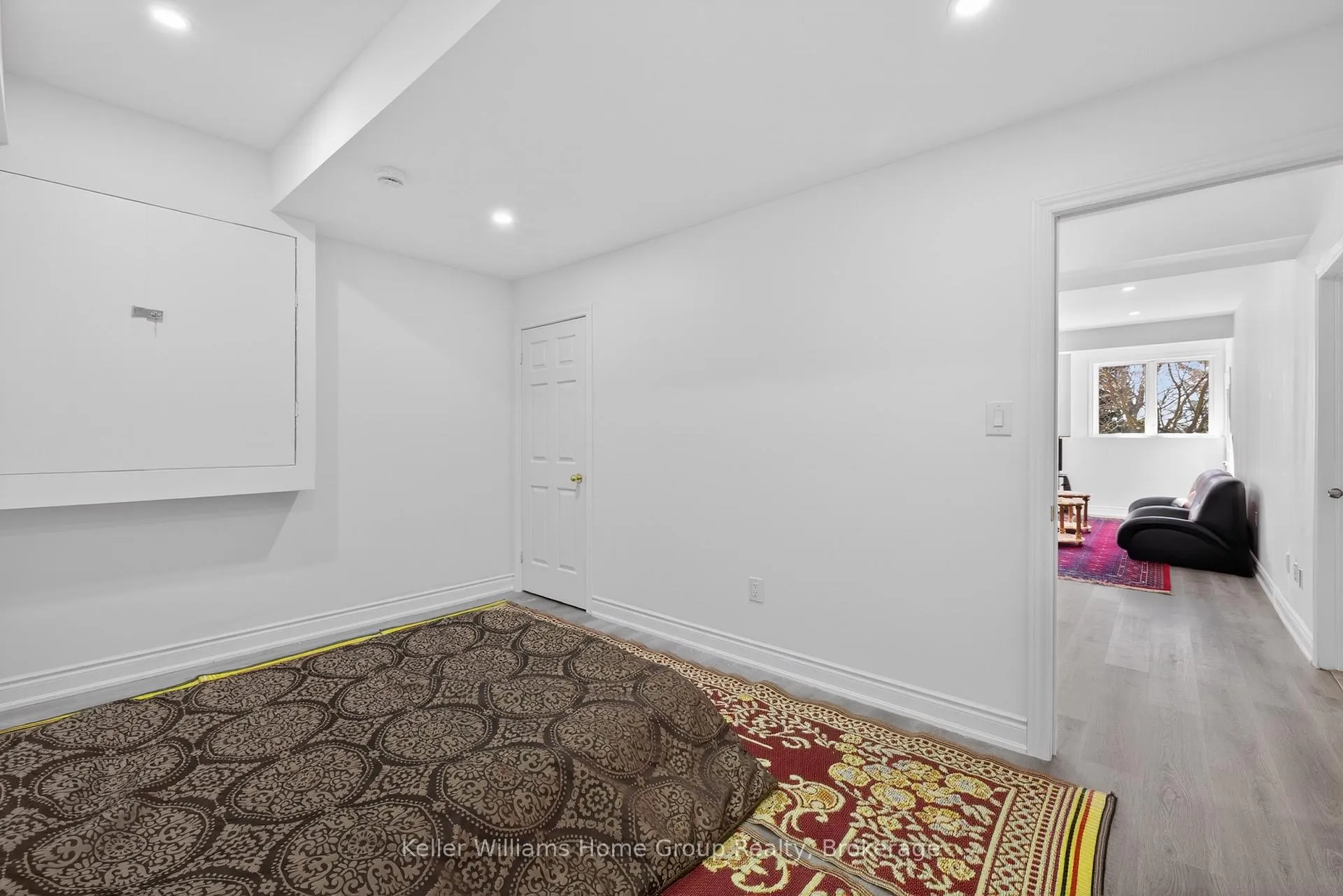 Photo 19 of Unit B, 23 Fox Run Drive, Puslinch, Rural Puslinch East — HOMEH