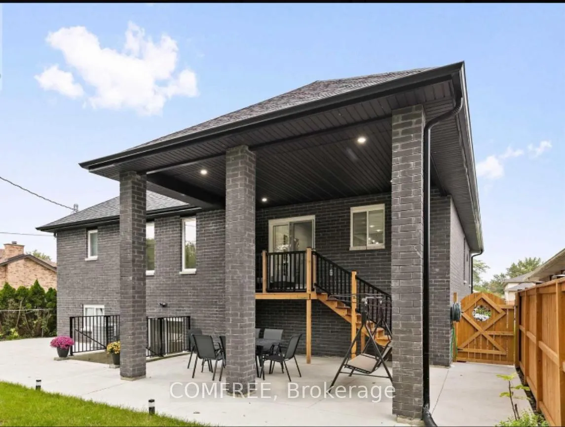 Photo 20 of 2927 Clemenceau Boulevard, Windsor — HOMEH