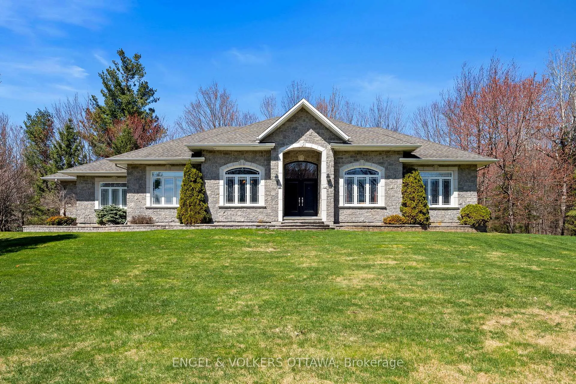 Photo 1 of 6370 Emerald Links Drive, Ottawa, Greely — HOMEH