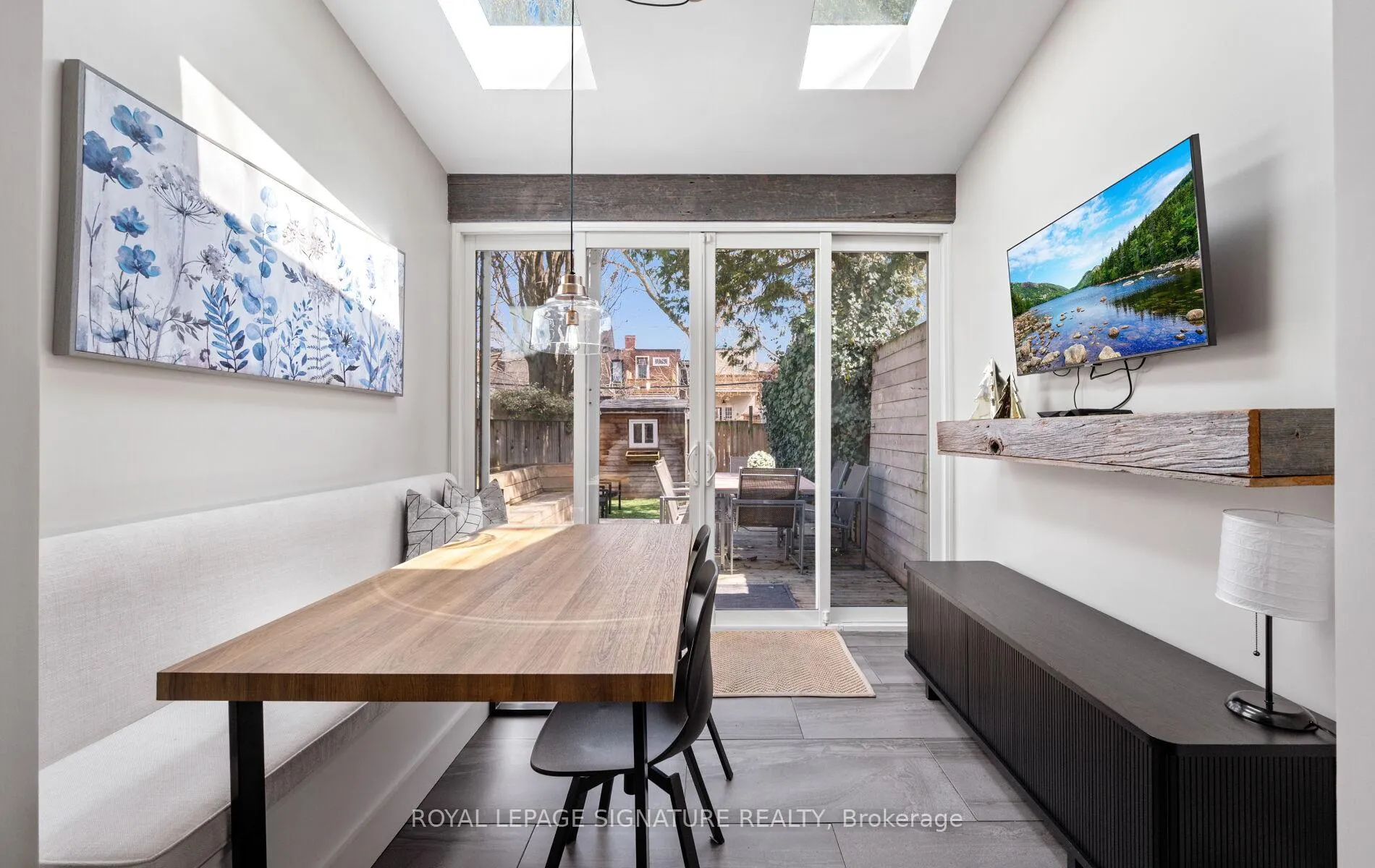 Photo 10 of 259 Booth Avenue, Toronto, South Riverdale — HOMEH