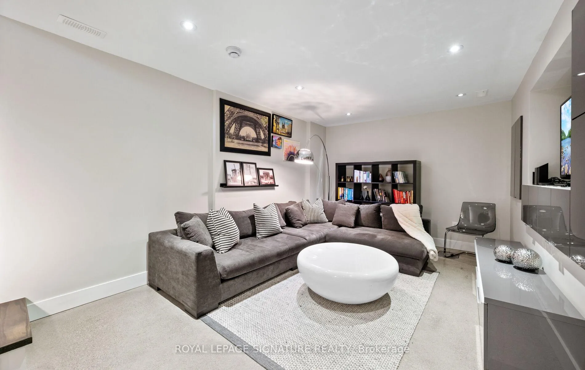 Photo 17 of 259 Booth Avenue, Toronto, South Riverdale — HOMEH