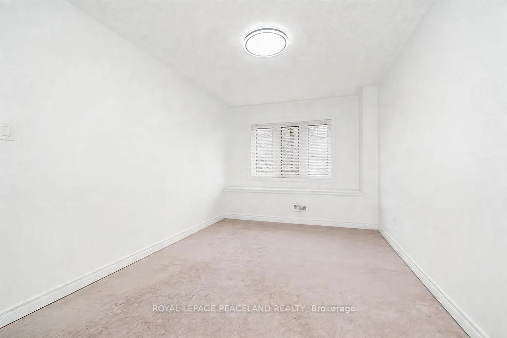 Photo 21 of 5 Forest Valley Road, Markham, Greensborough — HOMEH