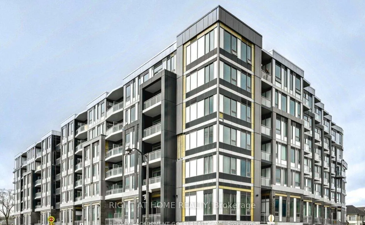 Photo 1 of Unit 440, 2501 Saw Whet Boulevard, Oakville, Glen Abbey — HOMEH