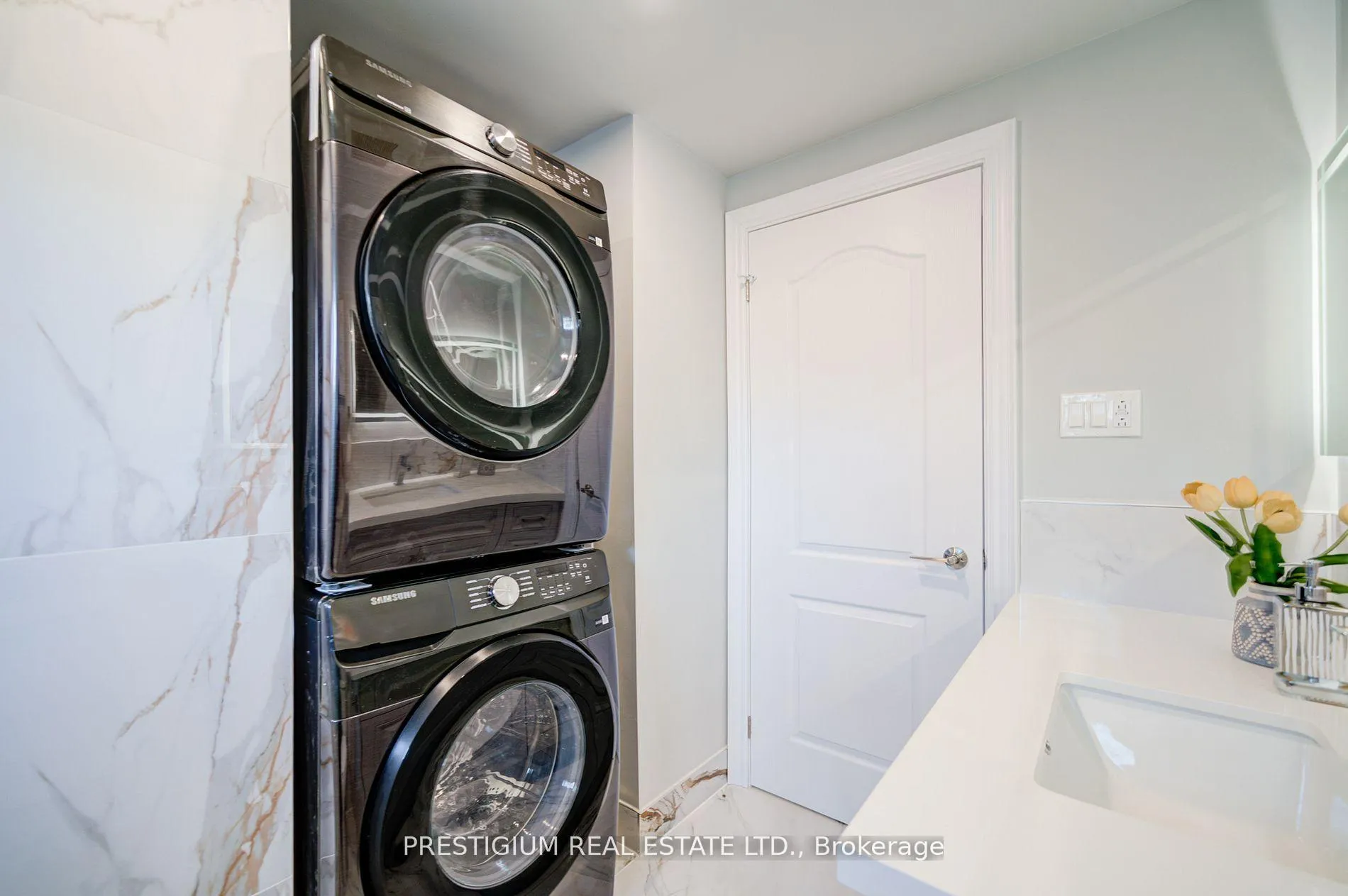 Photo 30 of Unit Upper Level, 6 Willis Drive, Brampton, Brampton East — HOMEH