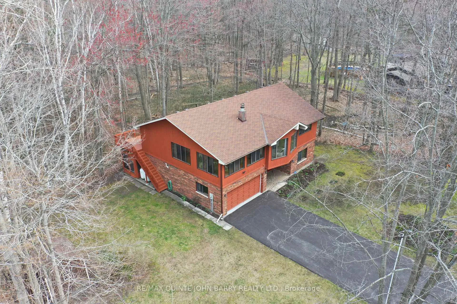 Photo 5 of 46 Twelve O'Clock Pt Road, Quinte West, Sidney Ward — HOMEH
