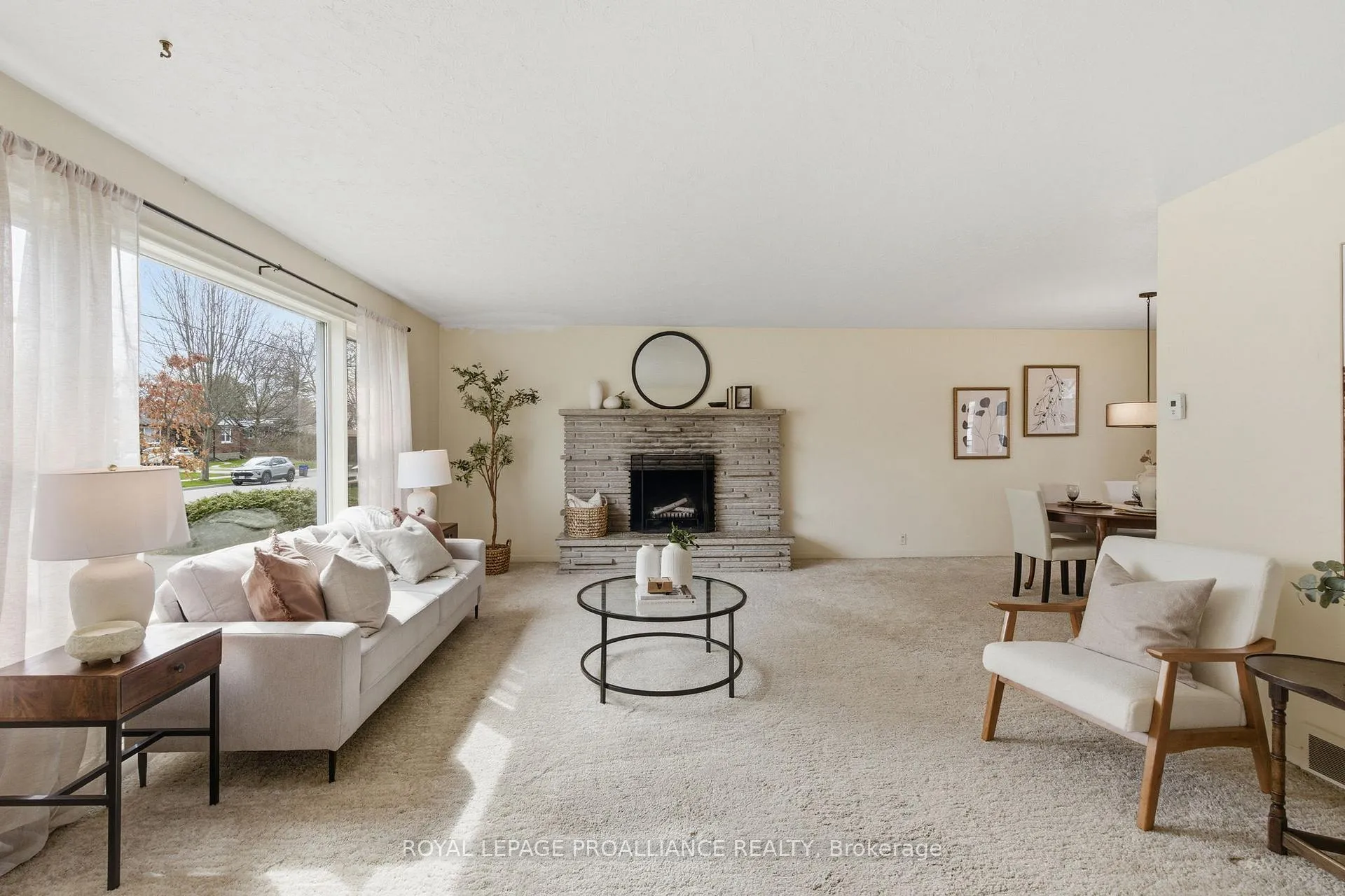 Photo 6 of 395 Henry Street, Cobourg — HOMEH