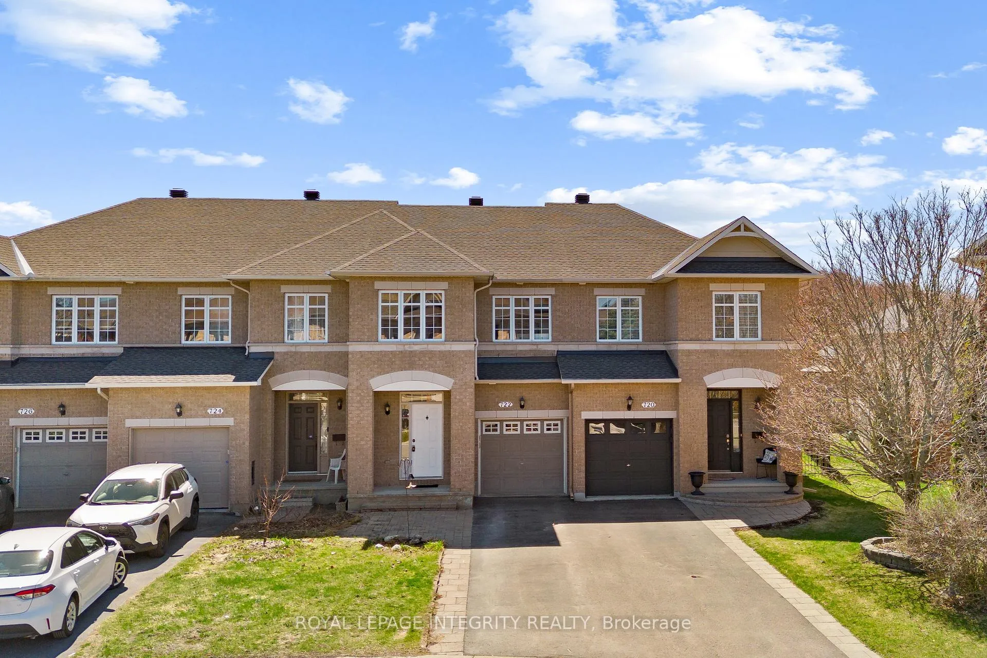 Photo 1 of 722 Nakina Way, Ottawa, Riverside South/Gloucester Glen — HOMEH