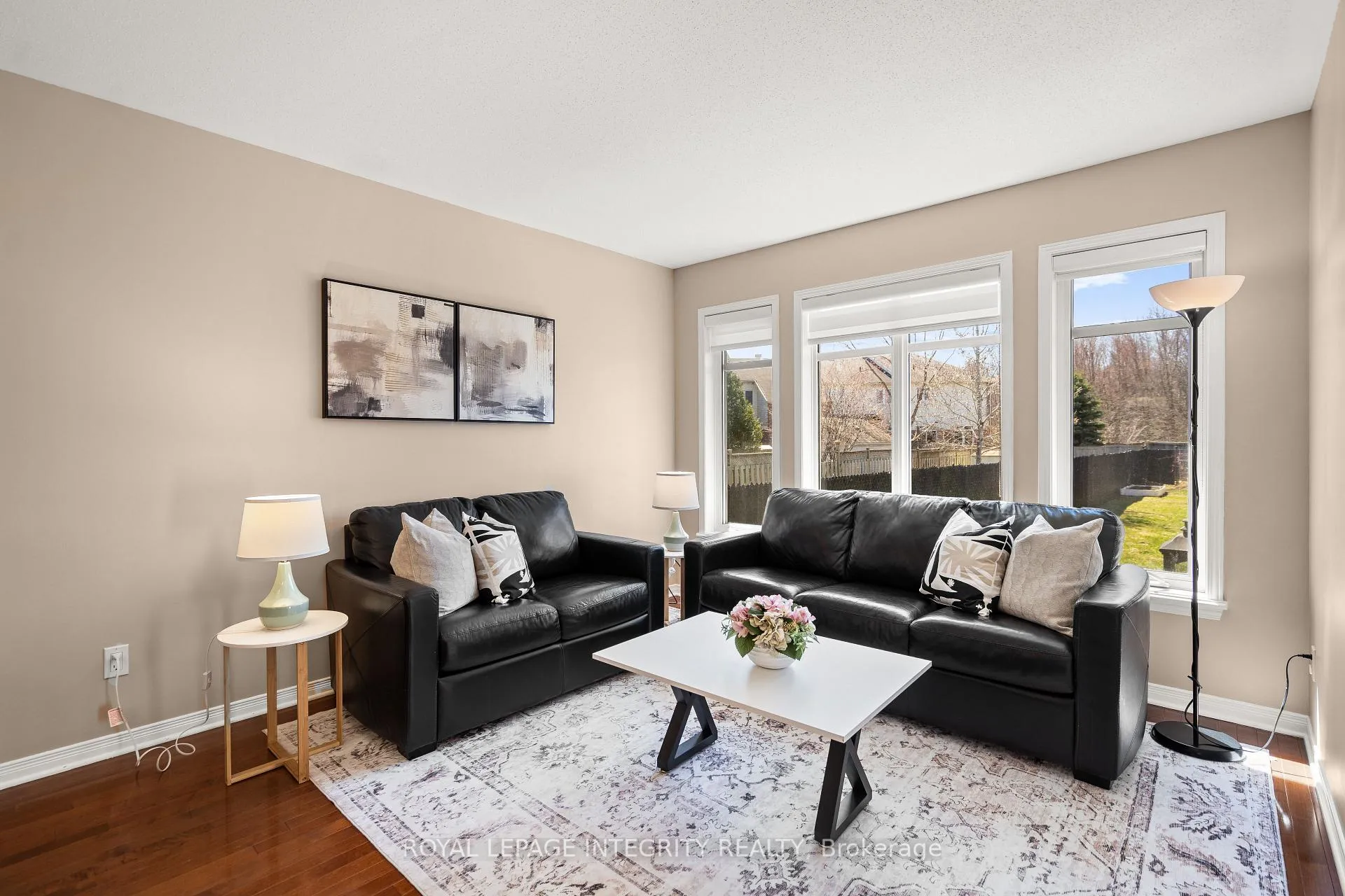 Photo 8 of 722 Nakina Way, Ottawa, Riverside South/Gloucester Glen — HOMEH