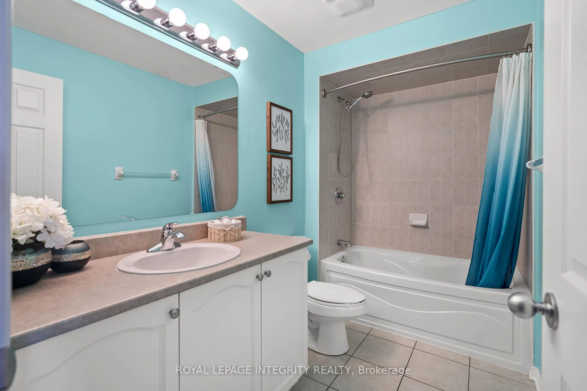 Photo 17 of 722 Nakina Way, Ottawa, Riverside South/Gloucester Glen — HOMEH