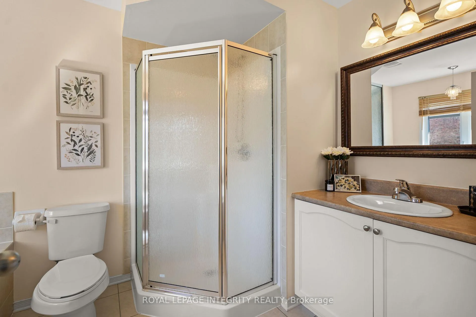 Photo 20 of 722 Nakina Way, Ottawa, Riverside South/Gloucester Glen — HOMEH
