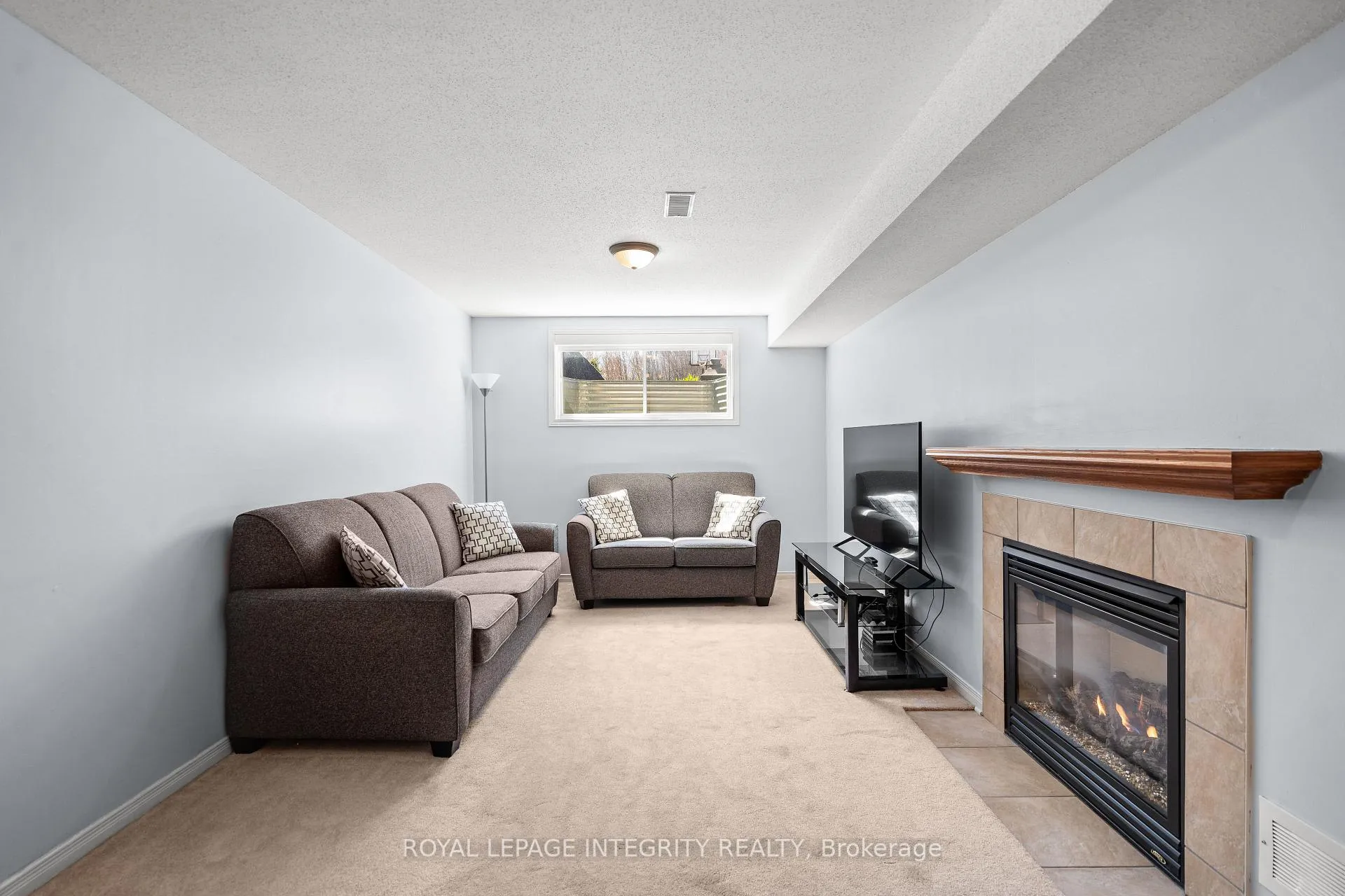Photo 25 of 722 Nakina Way, Ottawa, Riverside South/Gloucester Glen — HOMEH