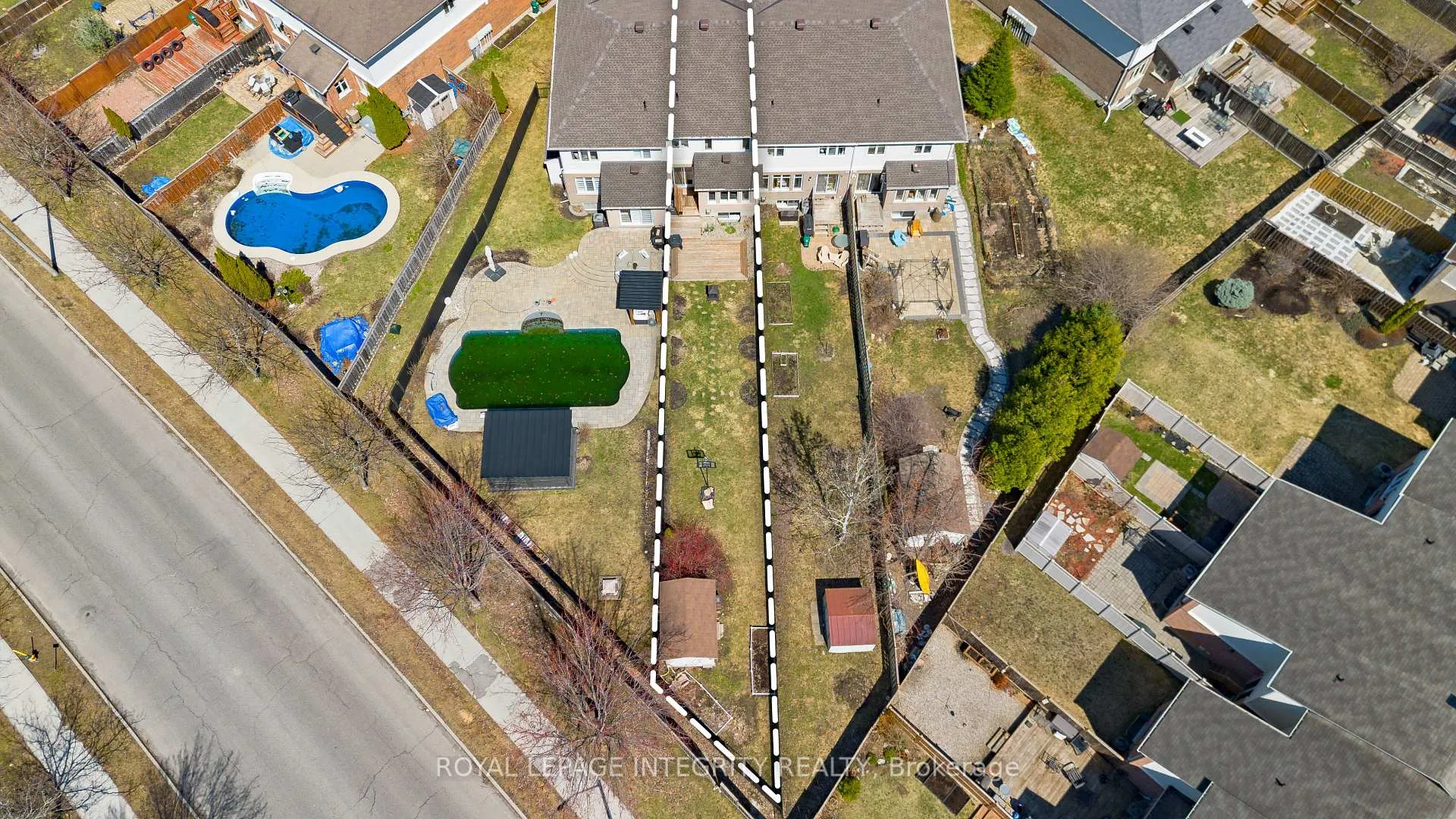 Photo 31 of 722 Nakina Way, Ottawa, Riverside South/Gloucester Glen — HOMEH