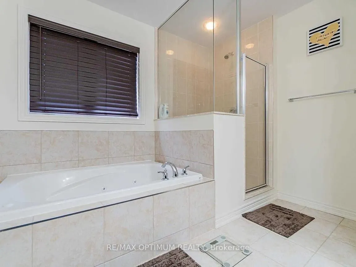 Photo 9 of Unit (Upper), 93 Padbury Trail, Brampton, Northwest Brampton — HOMEH