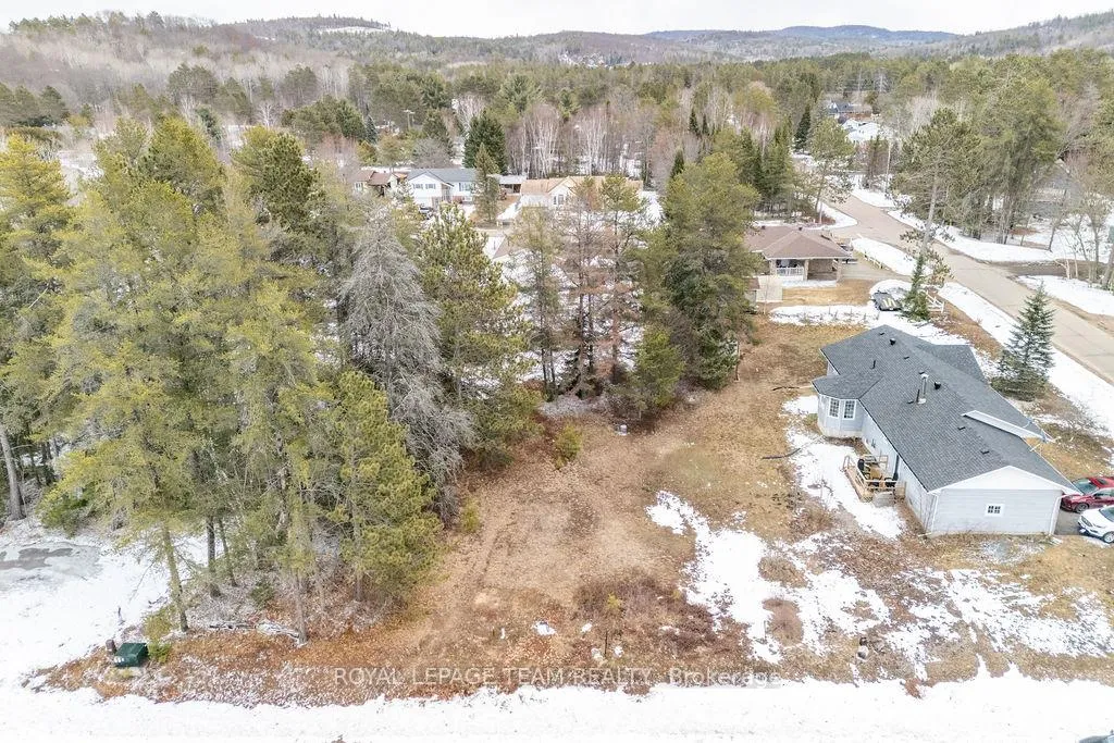 Photo 5 of 18 Birchview Drive, Madawaska Valley, Madawaska Valley — HOMEH