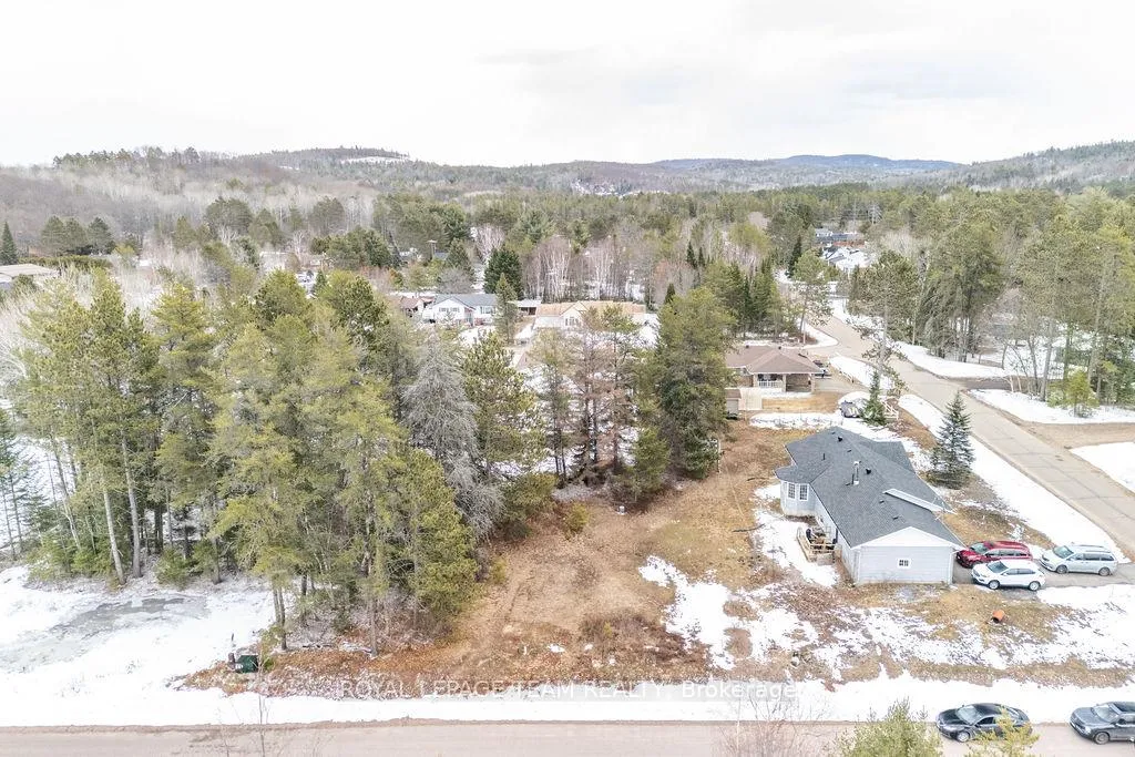 Photo 6 of 18 Birchview Drive, Madawaska Valley, Madawaska Valley — HOMEH