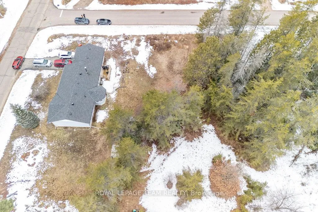 Photo 9 of 18 Birchview Drive, Madawaska Valley, Madawaska Valley — HOMEH