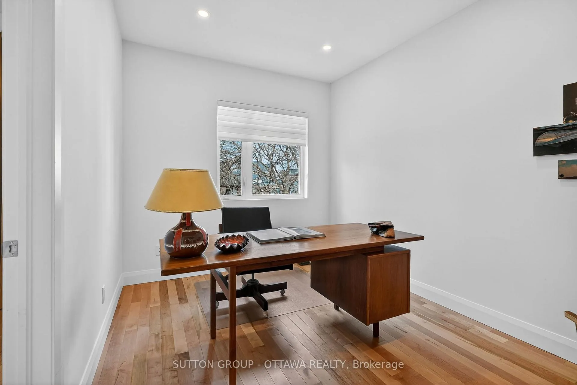 Photo 15 of 31 Carlotta Avenue, Ottawa, Kingsview Park — HOMEH