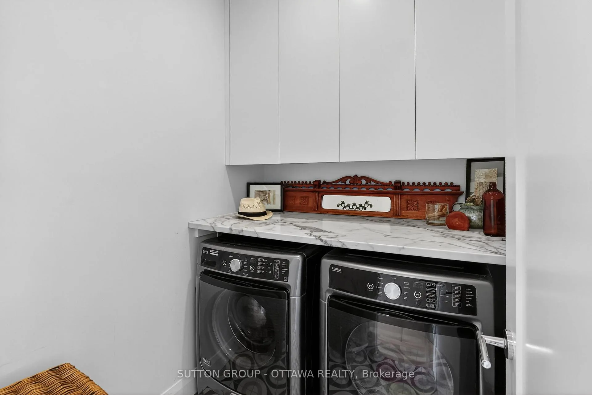 Photo 18 of 31 Carlotta Avenue, Ottawa, Kingsview Park — HOMEH