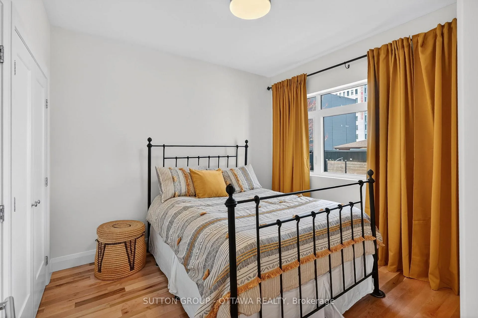 Photo 19 of 31 Carlotta Avenue, Ottawa, Kingsview Park — HOMEH