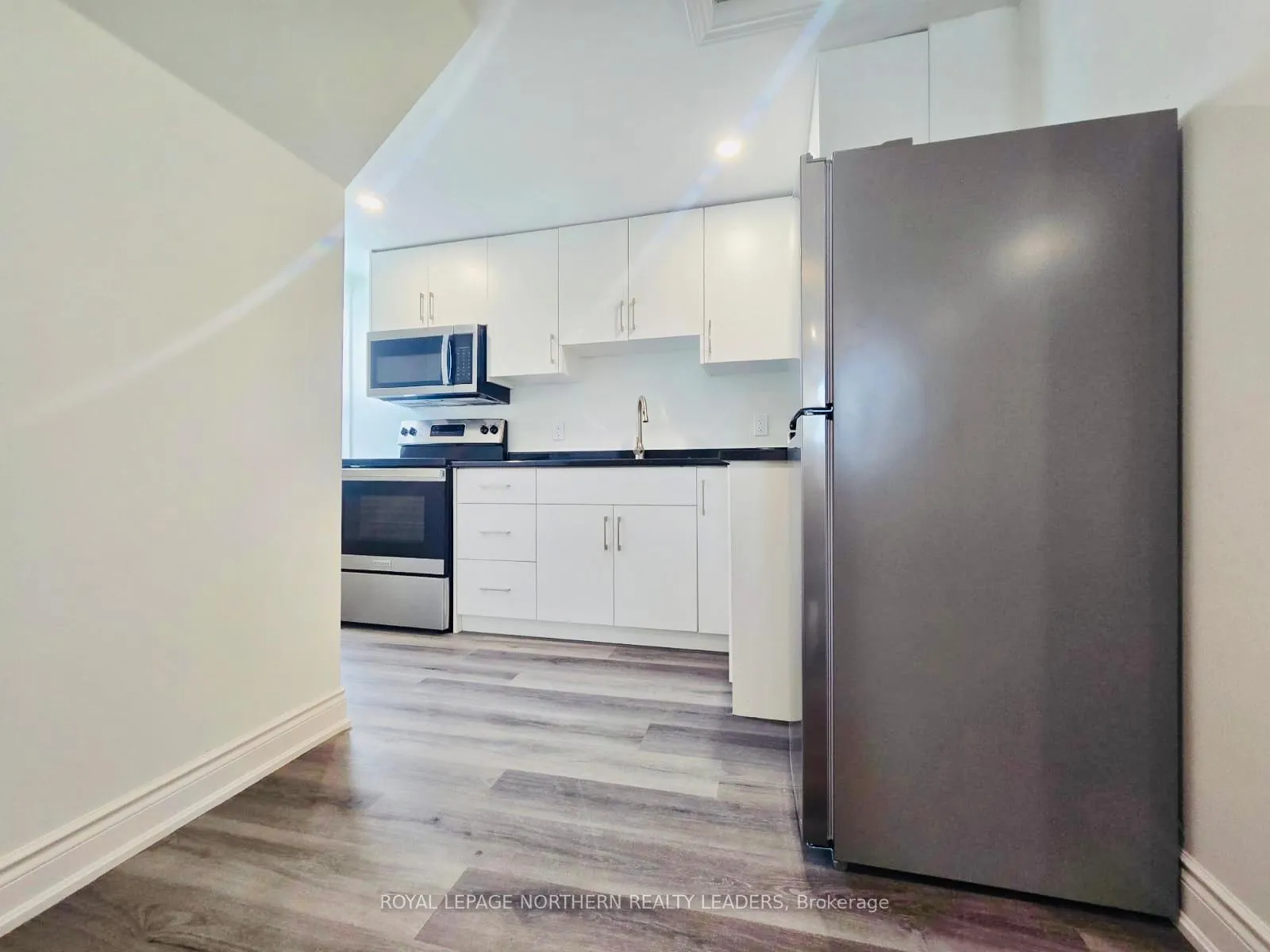 Photo 4 of Unit Unit 12, 177 Lakeshore Road, Timmins, TNE - Hill District — HOMEH