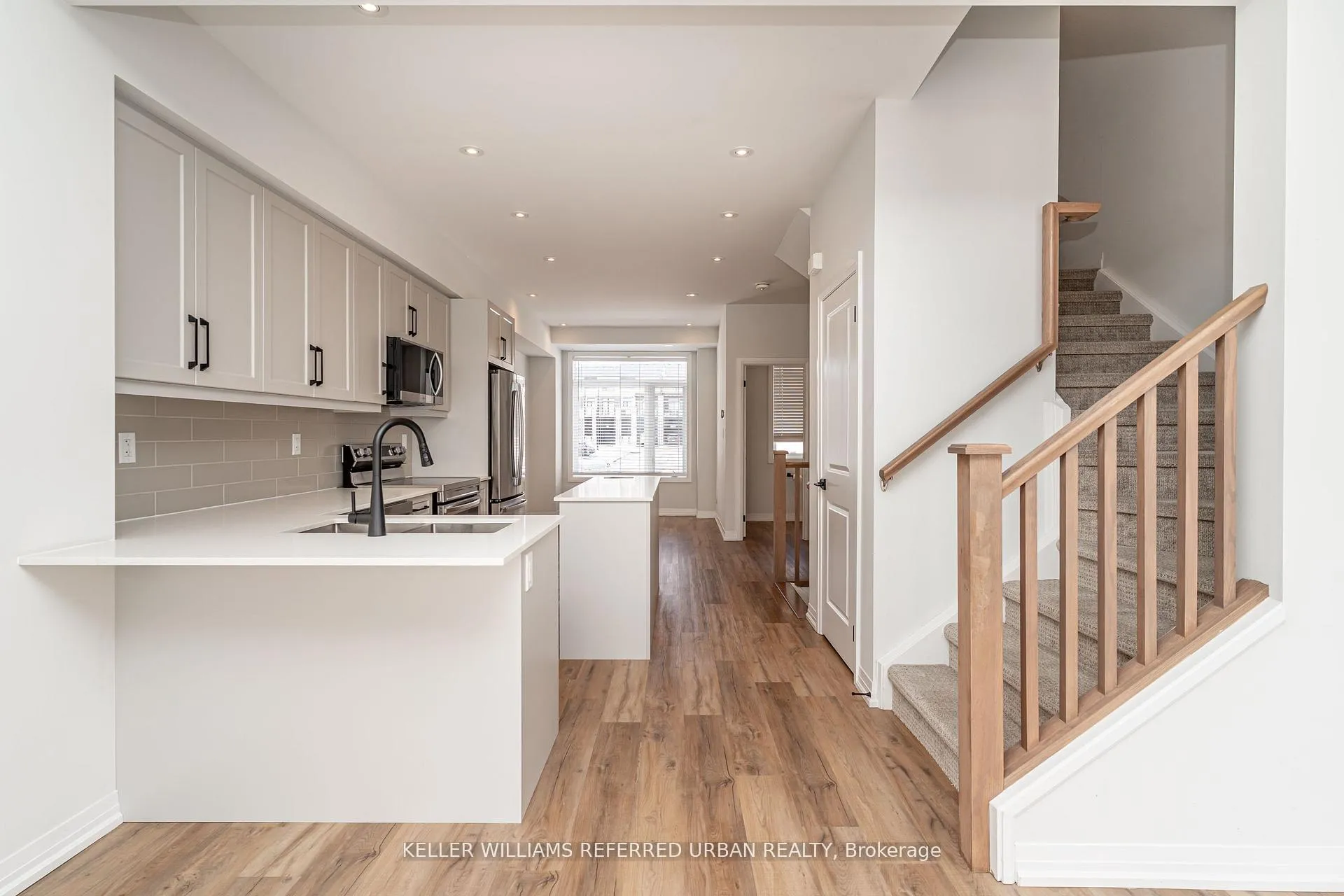 Photo 17 of Unit 99, 155 Equestrian Way, Cambridge — HOMEH