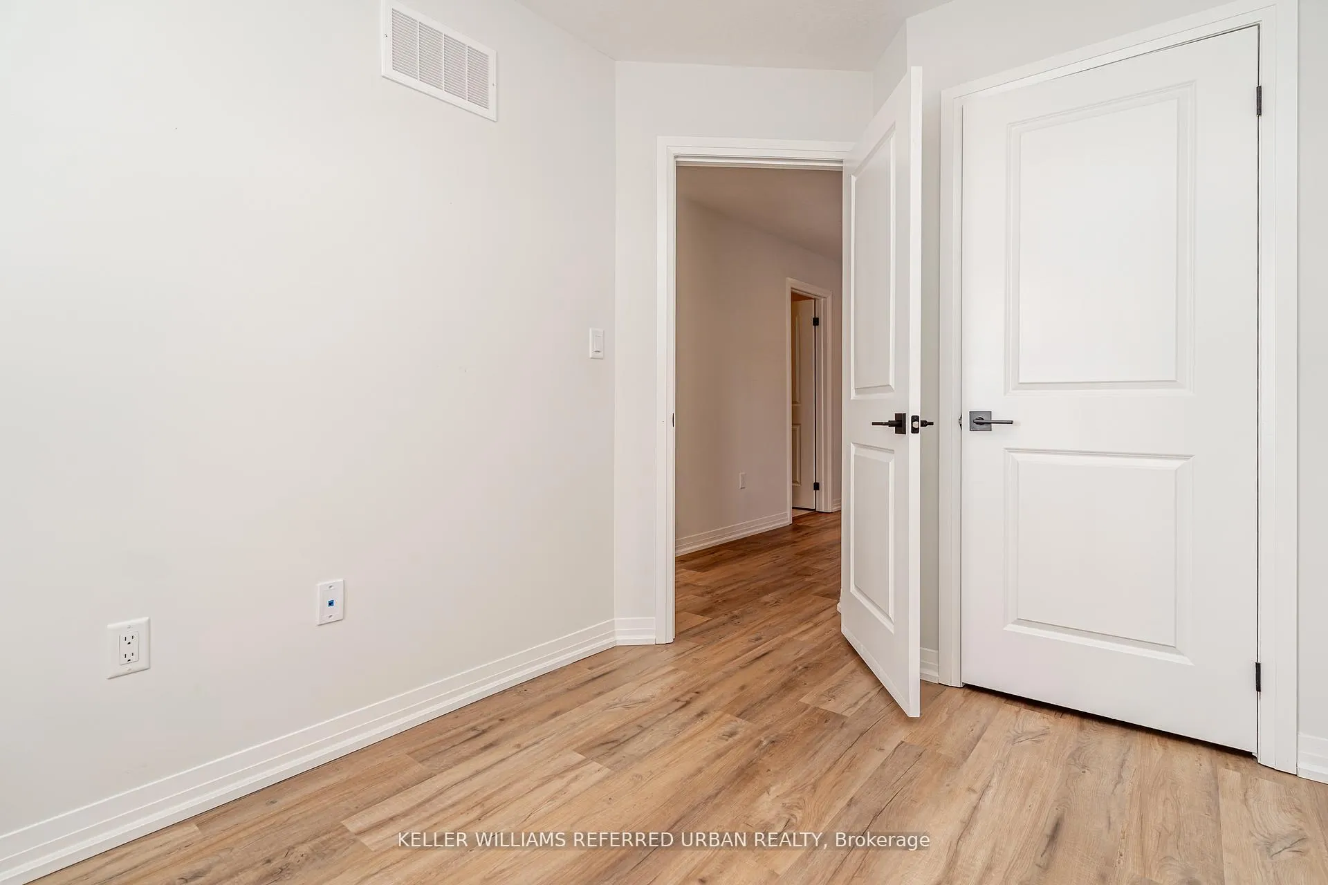 Photo 30 of Unit 99, 155 Equestrian Way, Cambridge — HOMEH