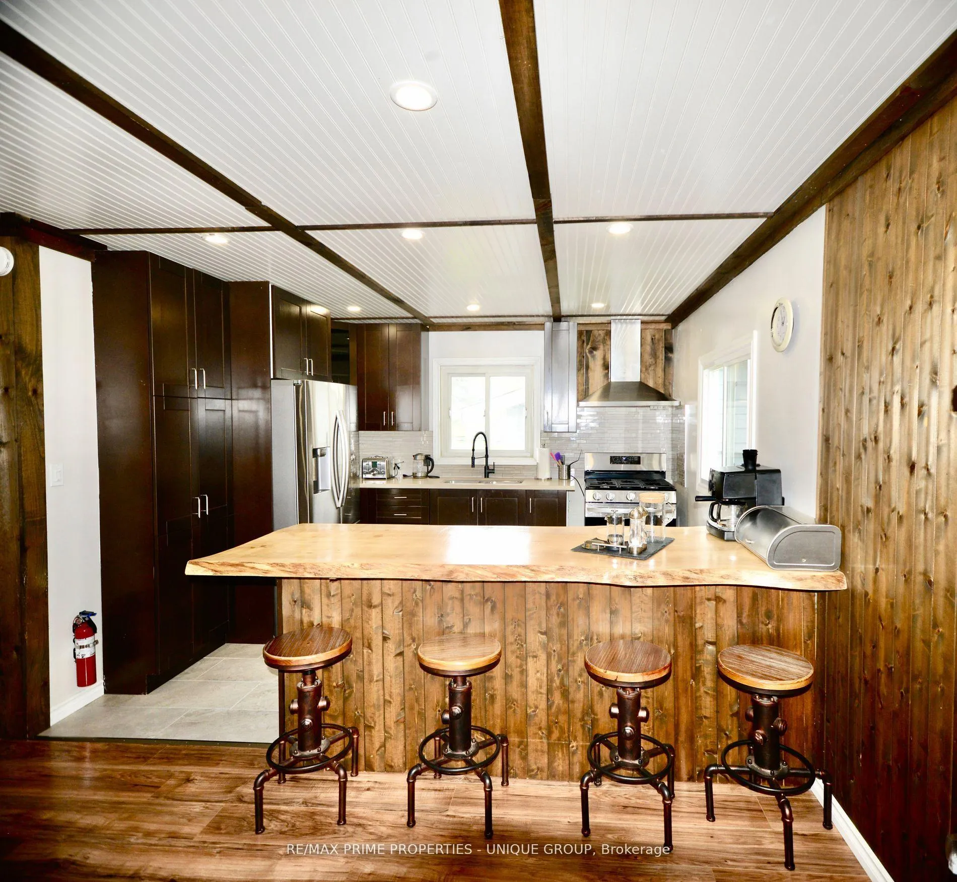 Photo 27 of 3 Lakeview Crescent, Kawartha Lakes, Emily — HOMEH