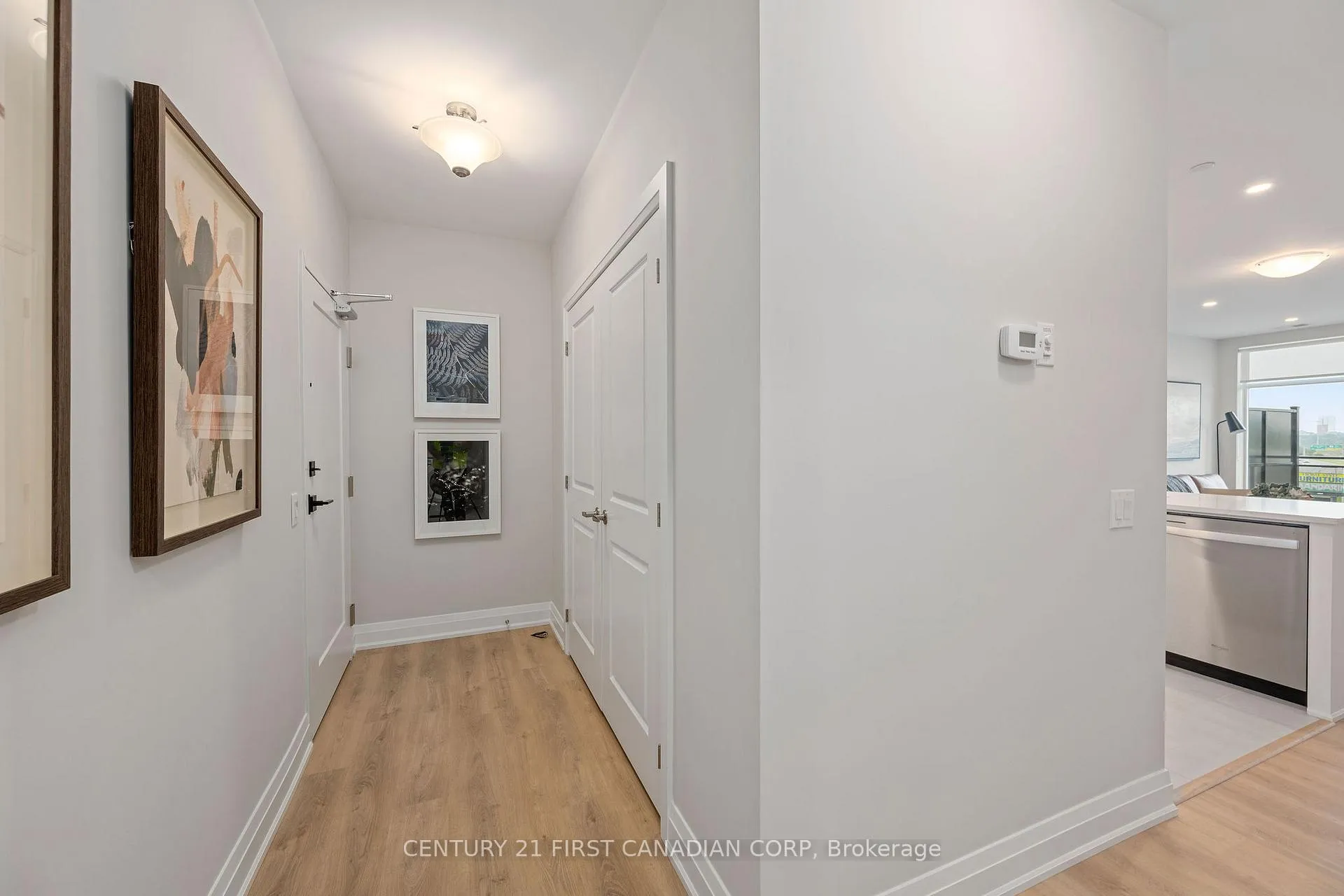 Photo 2 of Unit 905, 4286 King Street, Kitchener, Chicopee/Freeport — HOMEH