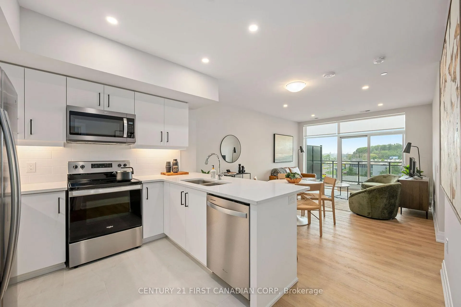 Photo 5 of Unit 905, 4286 King Street, Kitchener, Chicopee/Freeport — HOMEH