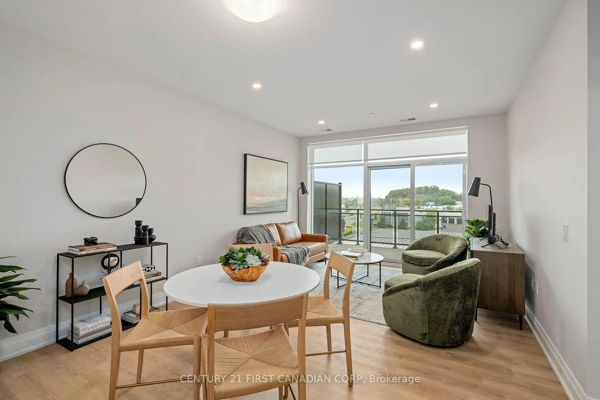 Photo 6 of Unit 905, 4286 King Street, Kitchener, Chicopee/Freeport — HOMEH