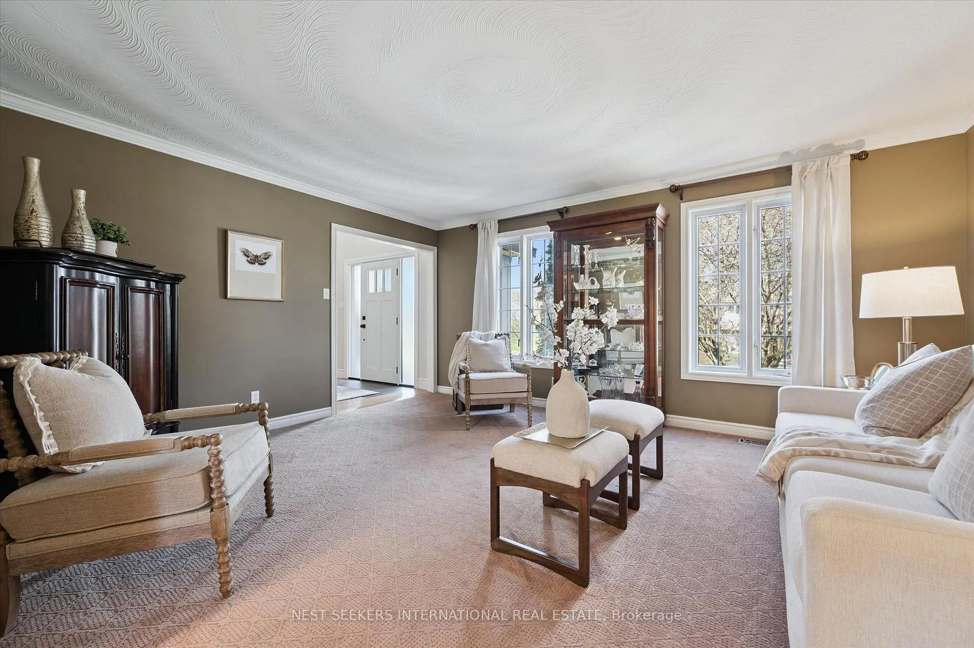 Photo 6 of 481 Mill Park Drive, Kitchener — HOMEH