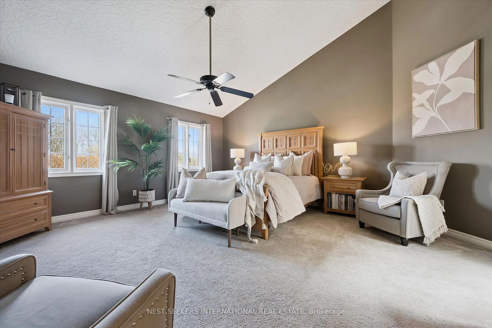 Photo 20 of 481 Mill Park Drive, Kitchener — HOMEH