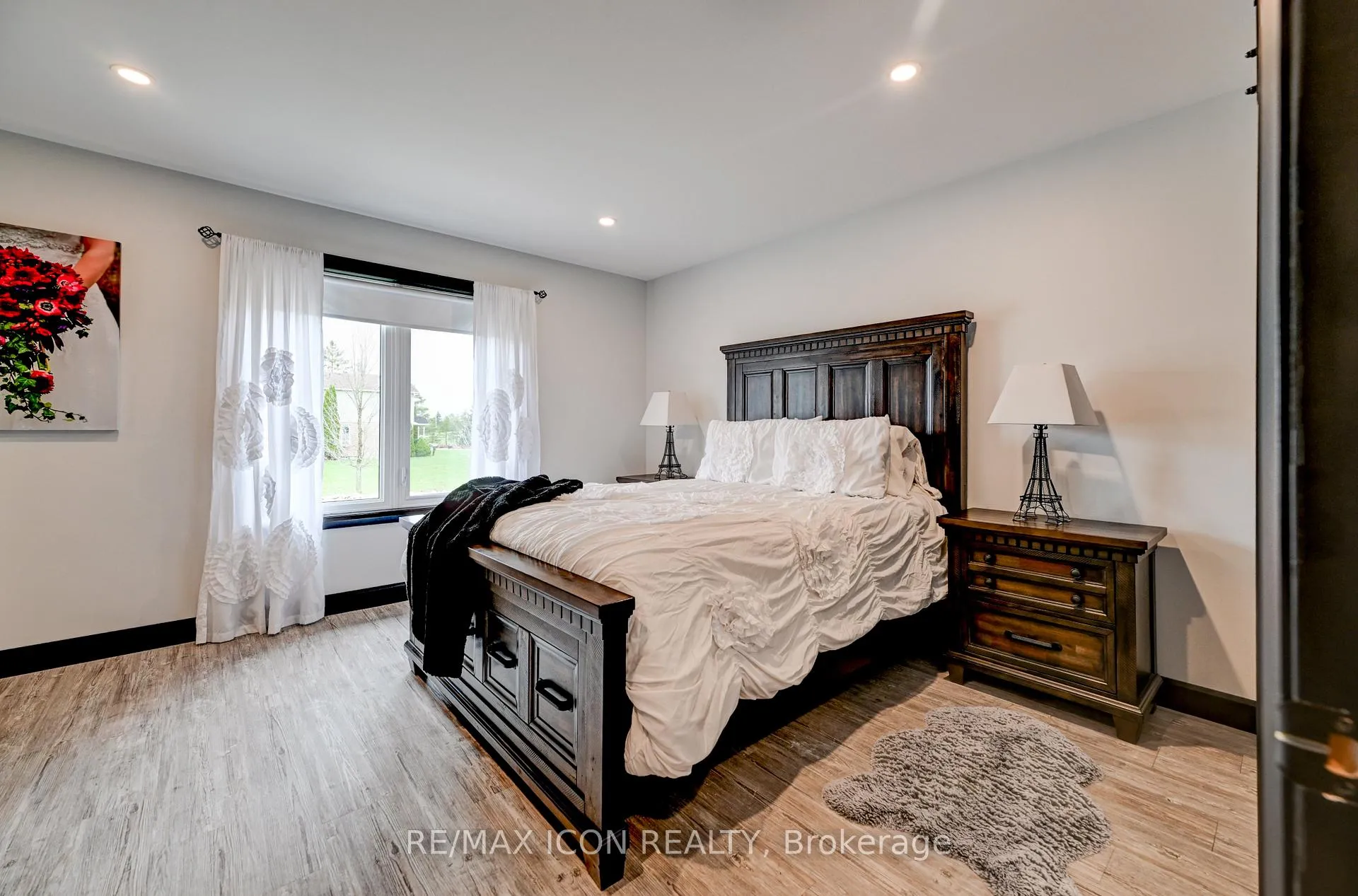 Photo 36 of 224242 Southgate 2 Road, Southgate — HOMEH