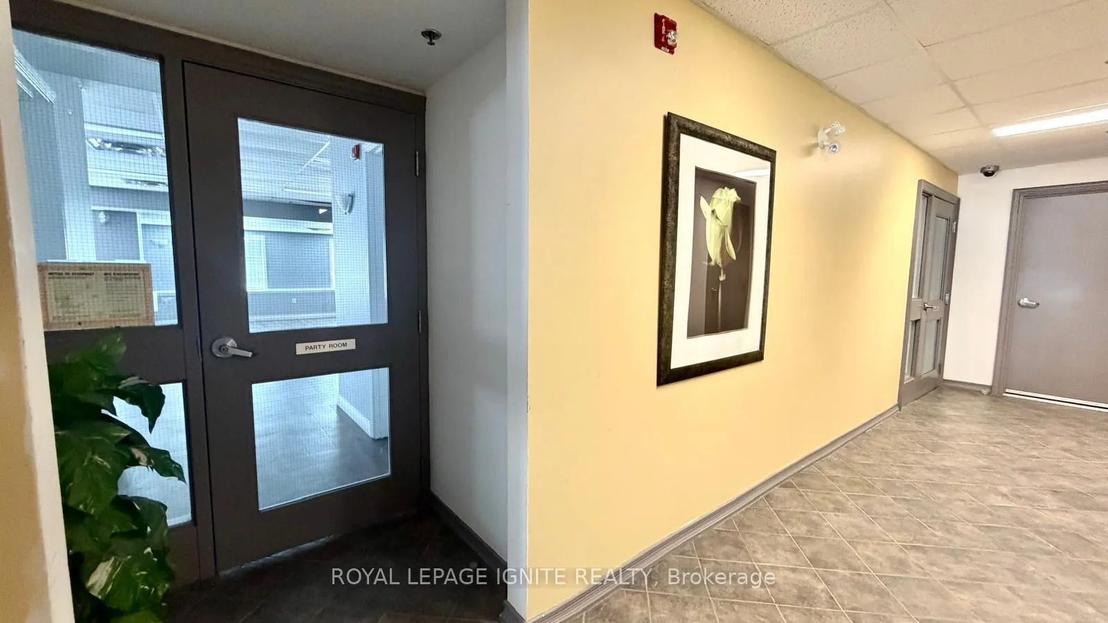 Photo 16 of Unit 310, 128 Aspen Springs Drive, Clarington, Bowmanville — HOMEH