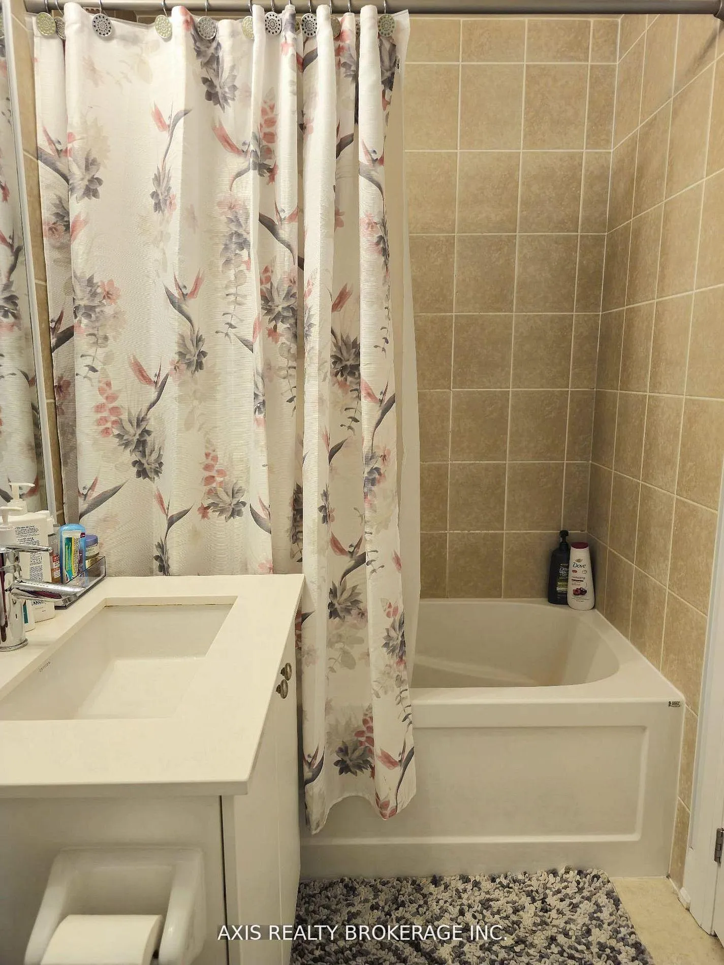 Photo 12 of Unit 321, 4700 Highway 7, Vaughan, East Woodbridge — HOMEH