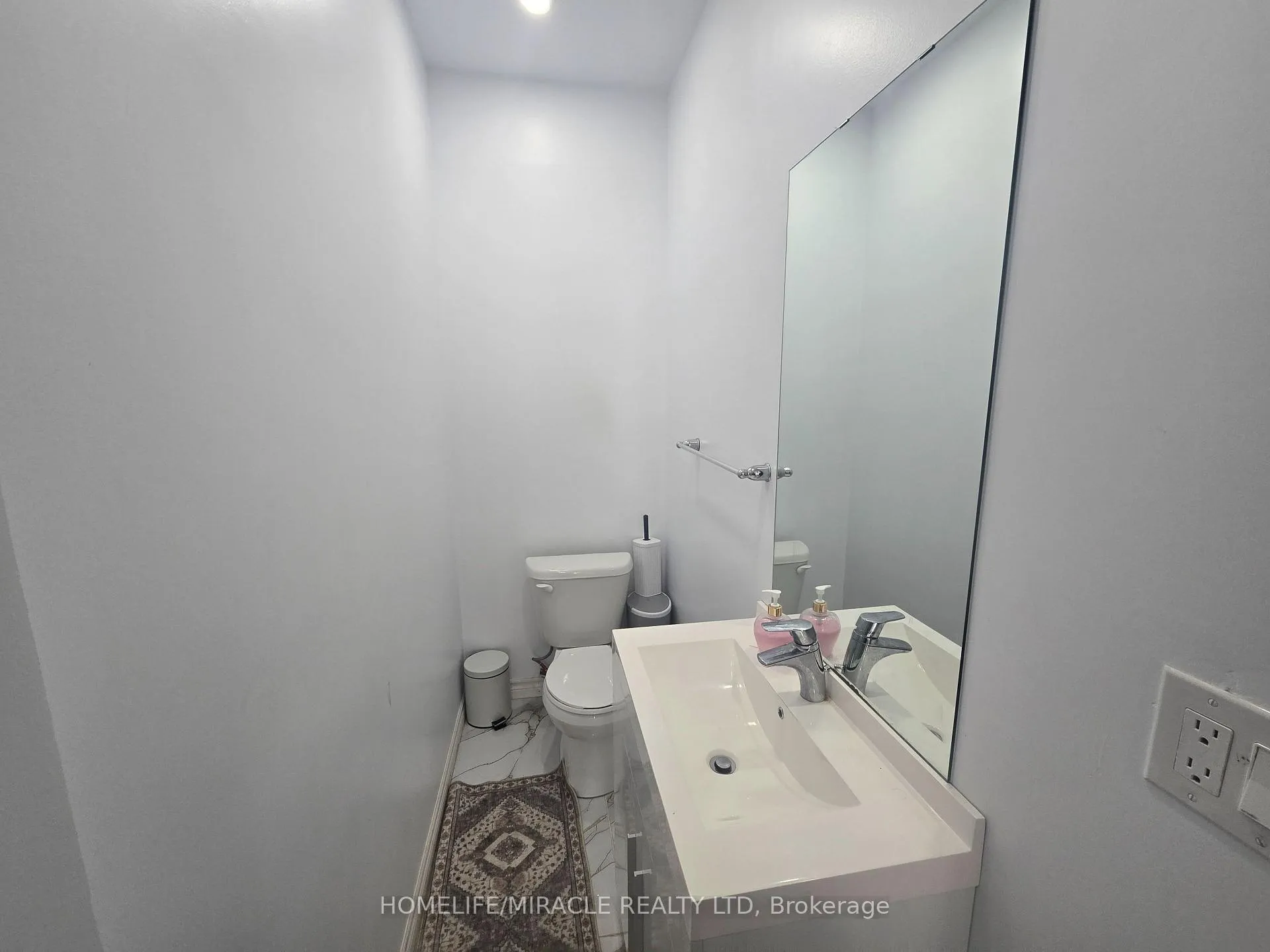 Photo 20 of 200 Bedrock Drive, Hamilton, Stoney Creek Mountain — HOMEH