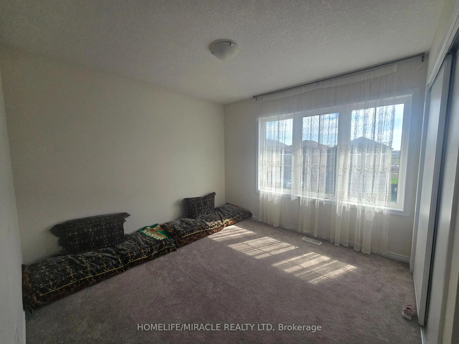 Photo 26 of 200 Bedrock Drive, Hamilton, Stoney Creek Mountain — HOMEH