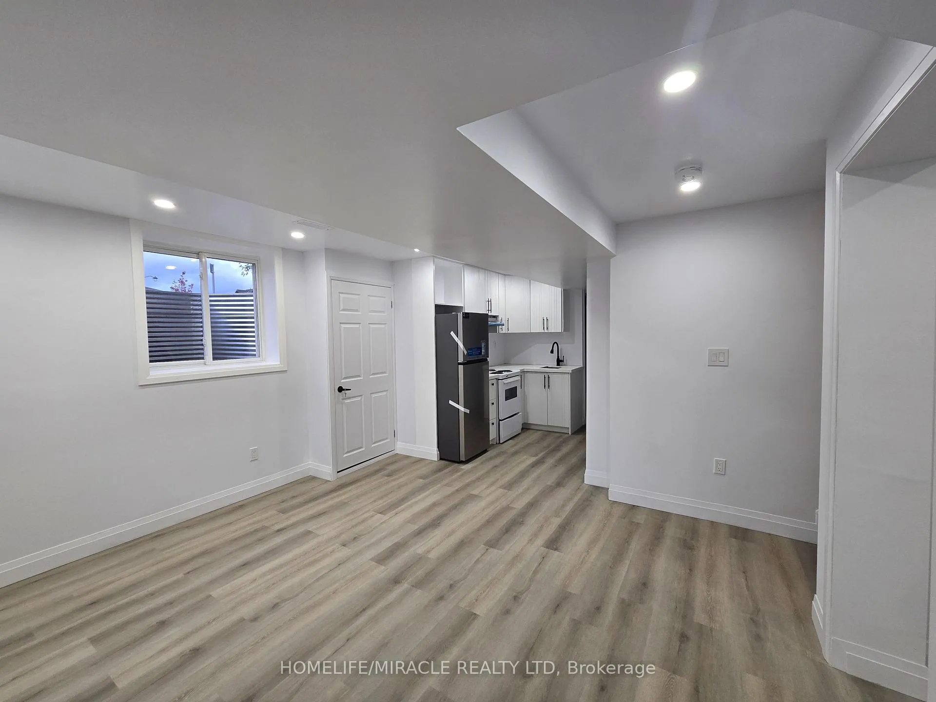 Photo 37 of 200 Bedrock Drive, Hamilton, Stoney Creek Mountain — HOMEH