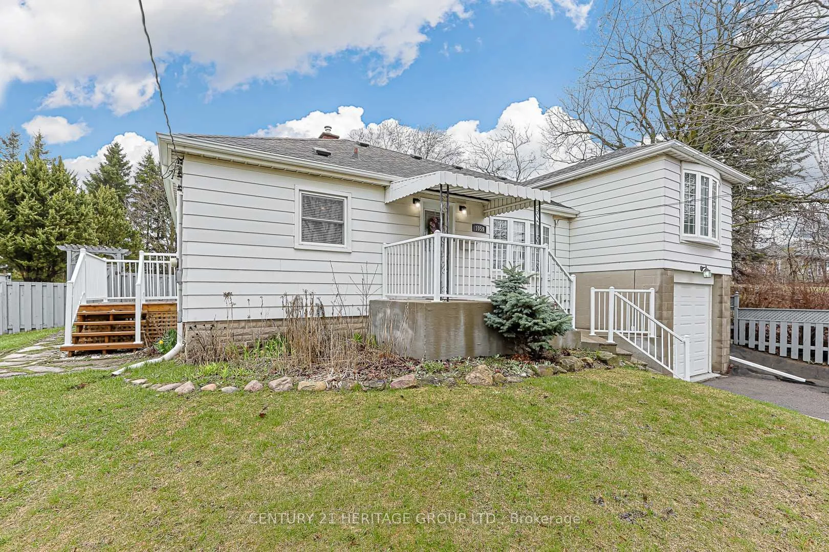 Photo 3 of 1059 Gorham Street, Newmarket, Gorham-College Manor — HOMEH