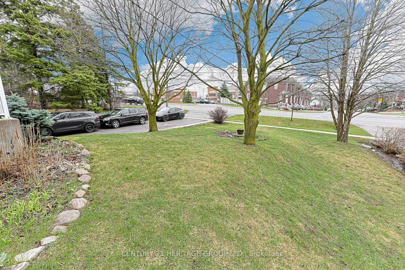 Photo 4 of 1059 Gorham Street, Newmarket, Gorham-College Manor — HOMEH