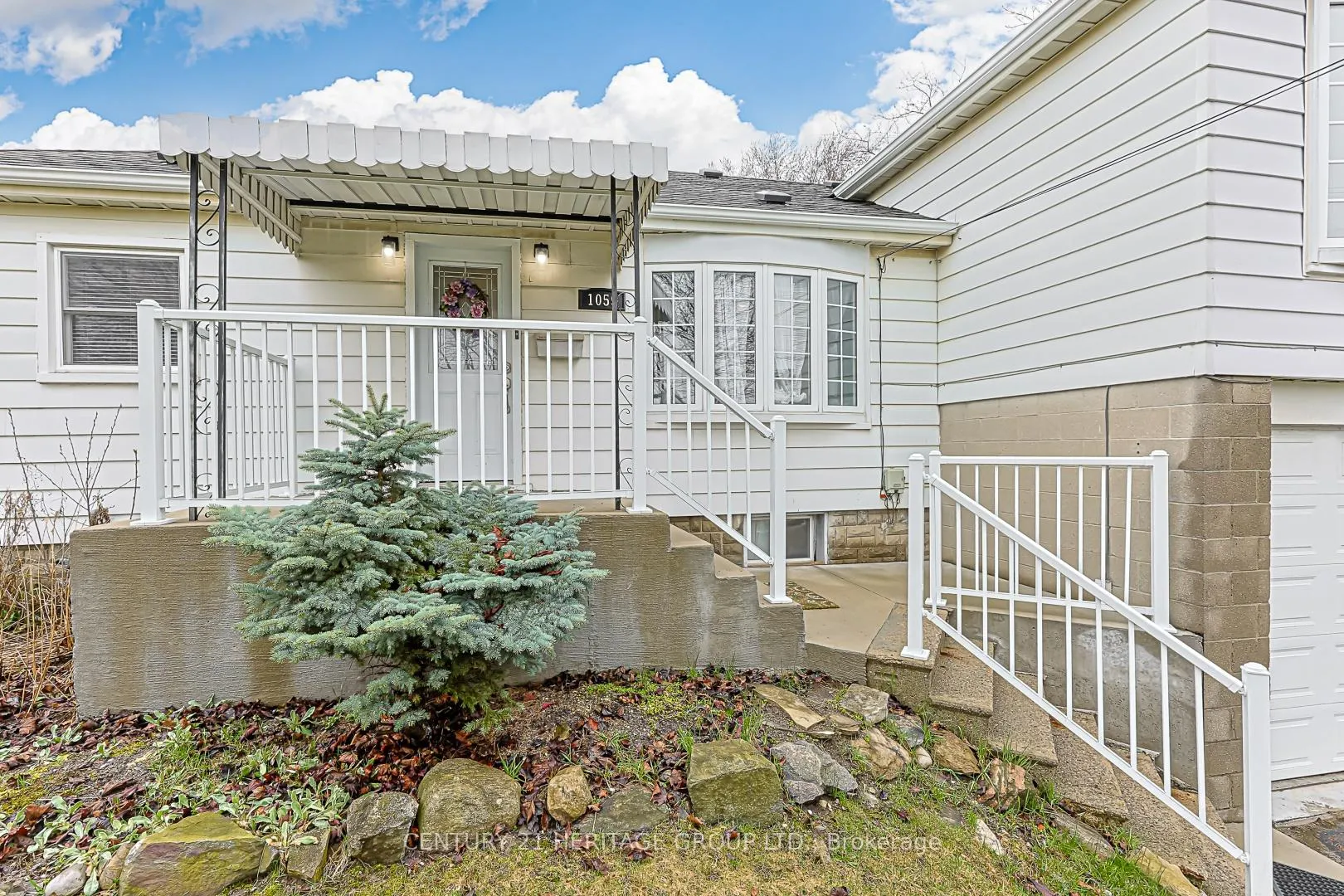 Photo 5 of 1059 Gorham Street, Newmarket, Gorham-College Manor — HOMEH