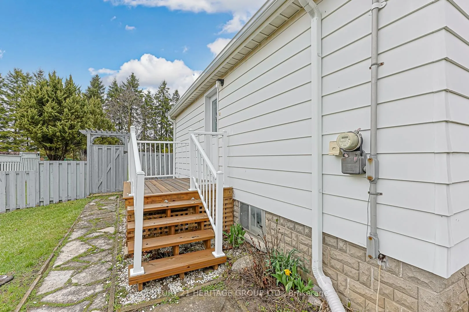 Photo 9 of 1059 Gorham Street, Newmarket, Gorham-College Manor — HOMEH