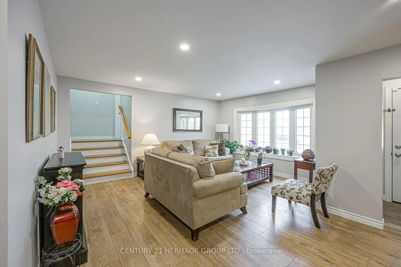 Photo 13 of 1059 Gorham Street, Newmarket, Gorham-College Manor — HOMEH